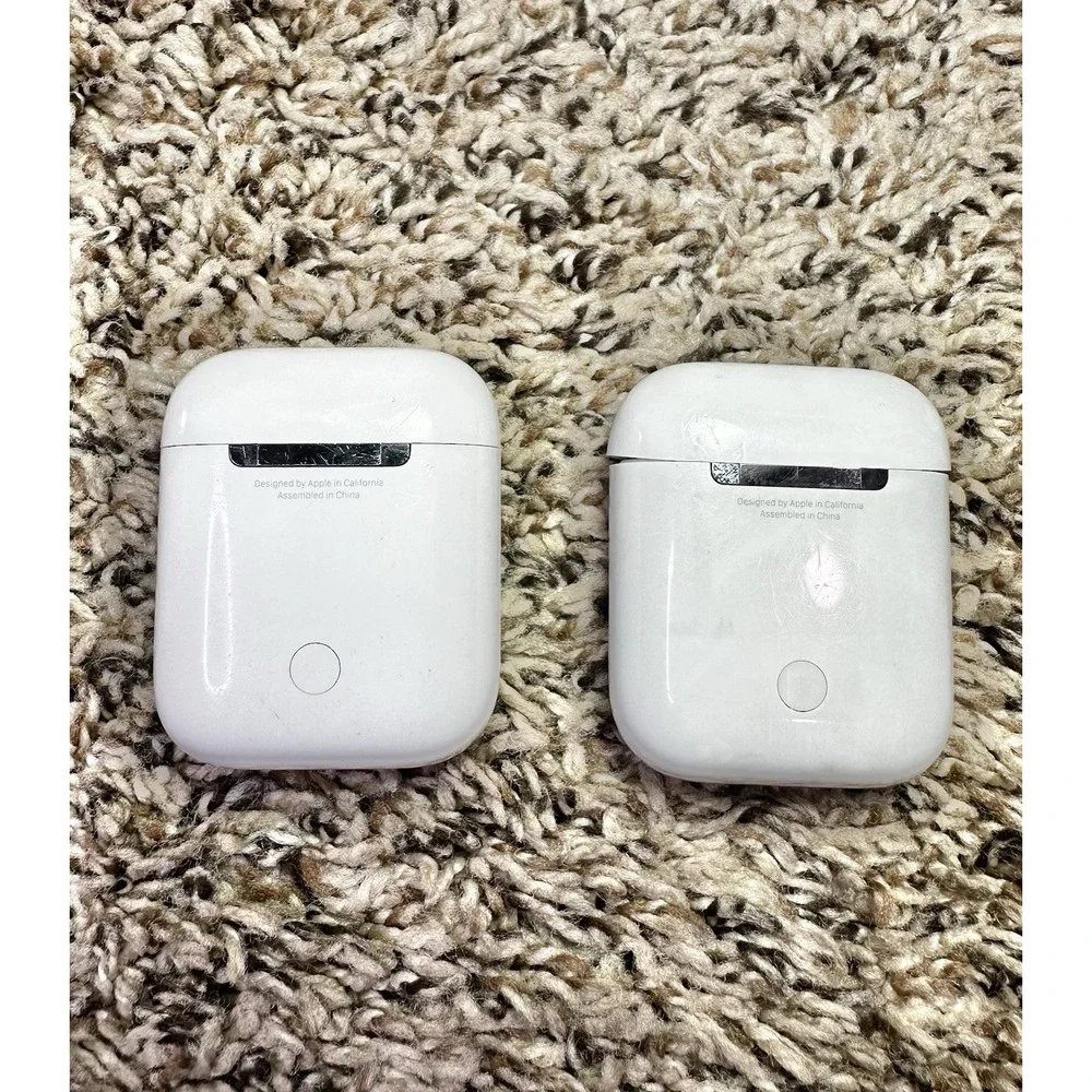 Lot Of 2 Apple Airpods First Generation Working & For Parts *READ DESCRIPTION*